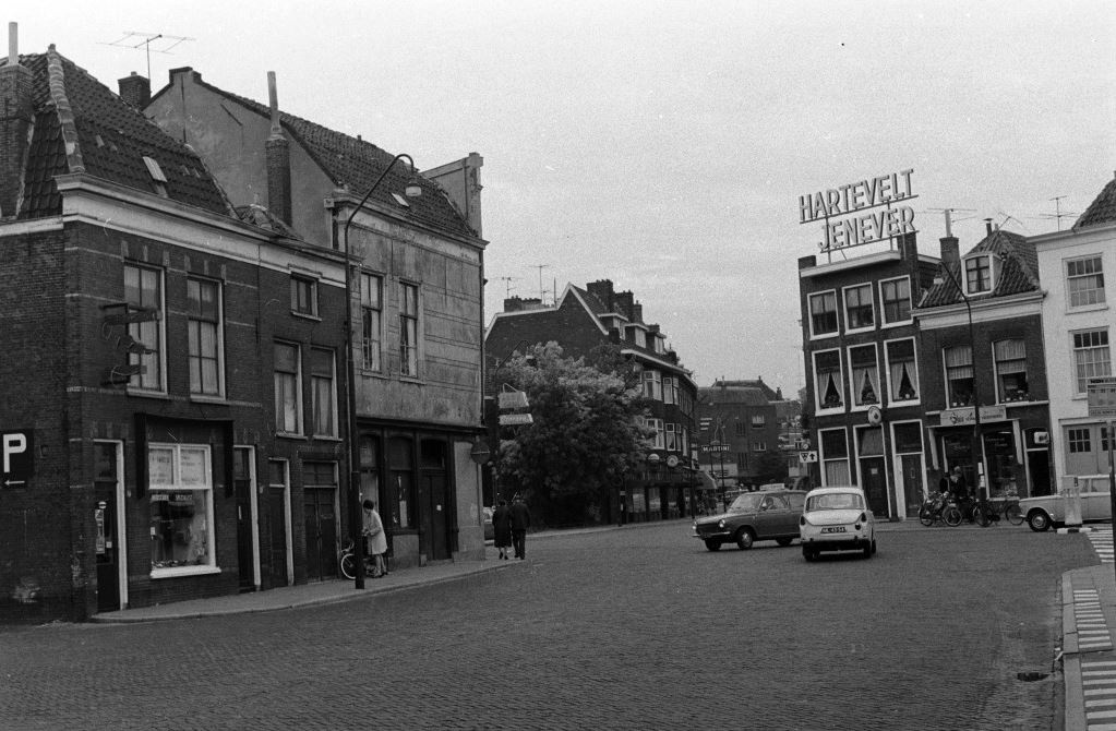 1970 kruising Korevaarstraat Levendaal.jpg